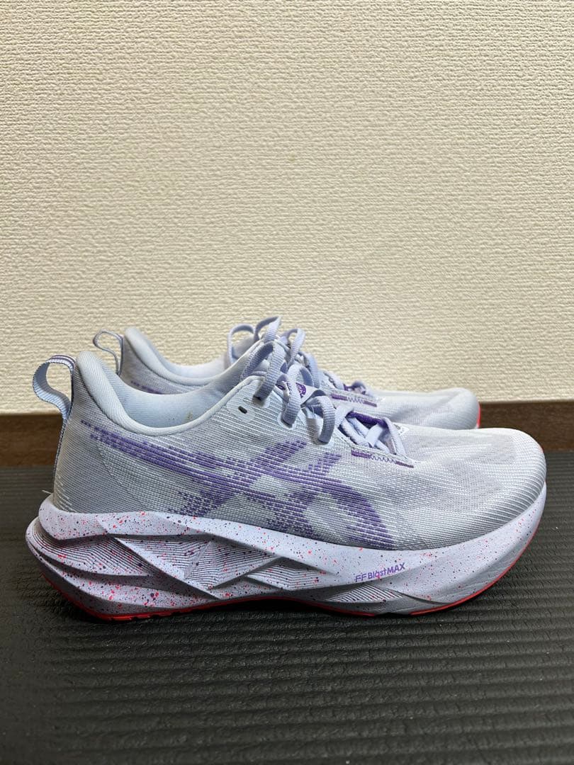 スパイク・シューズ asics NOVABLAST5
