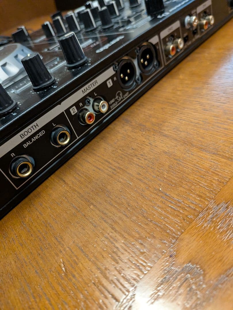 Pioneer DDJ-SR2 DJコントローラー