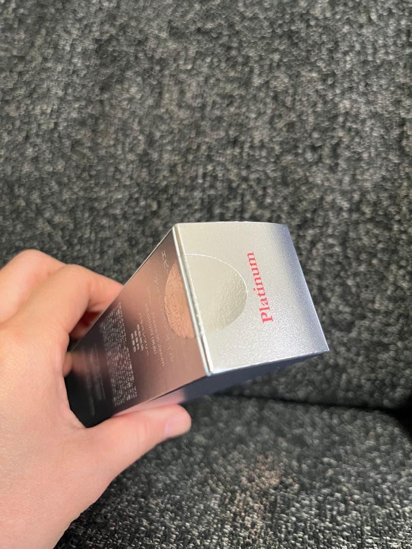 【新品未使用】エビーゼ ヒカリエイジング プラチナム ナイトリペアオイル