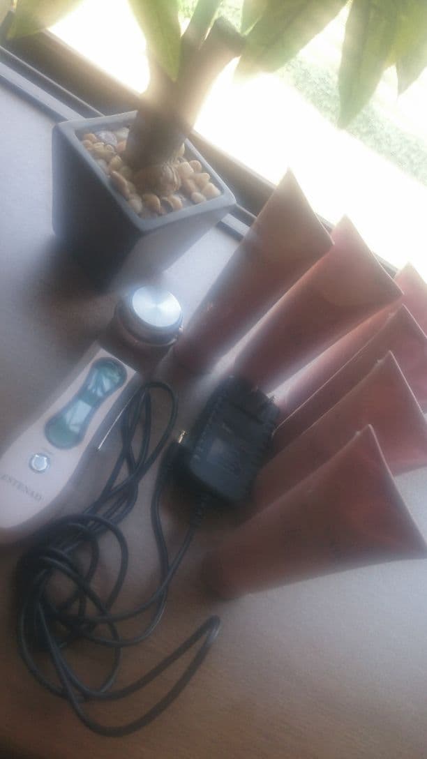 エステナードソニックローズ美顔器