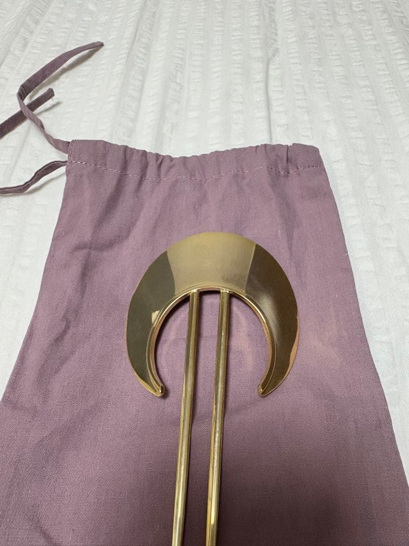 【新品未使用】シキア　Moon Plate Hair Fork ゴールド