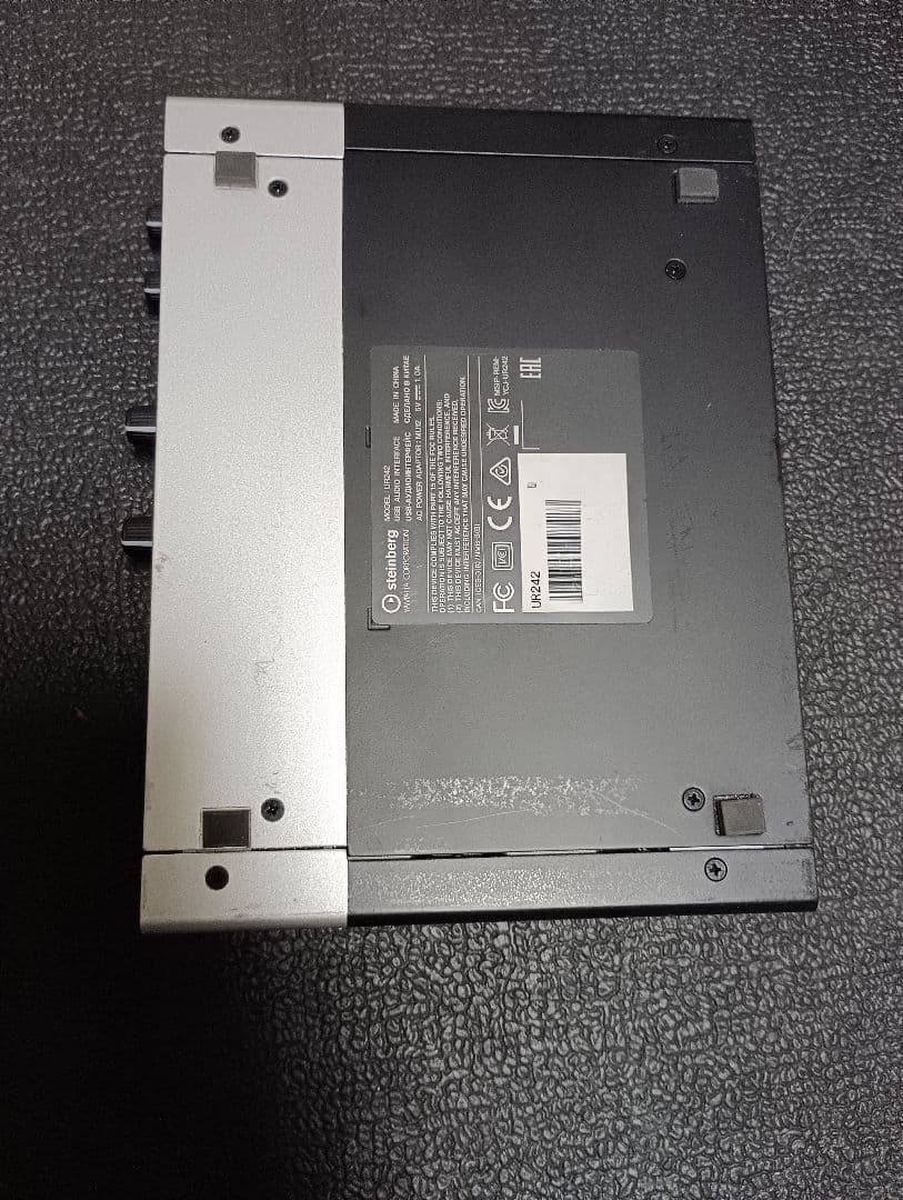 Roland UR242 オーディオインターフェース