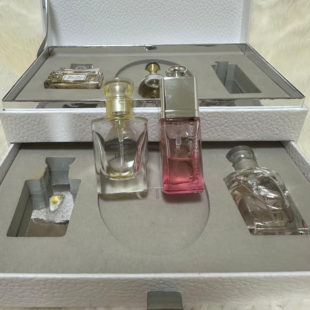 Dior ミニ香水5本セット 専用ボックス入り