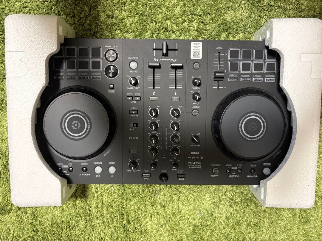Pioneer DDJ-FLX4 DJコントローラー・ヘッドホン