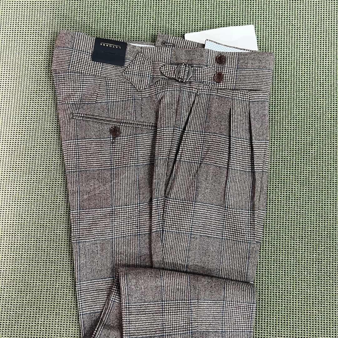 ◉新品未使用　LATORRE ラトーレ　サイドアジャスタースラックス　44