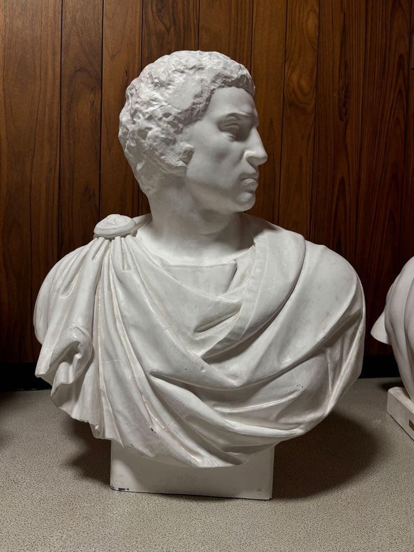 ブールタス　石膏像