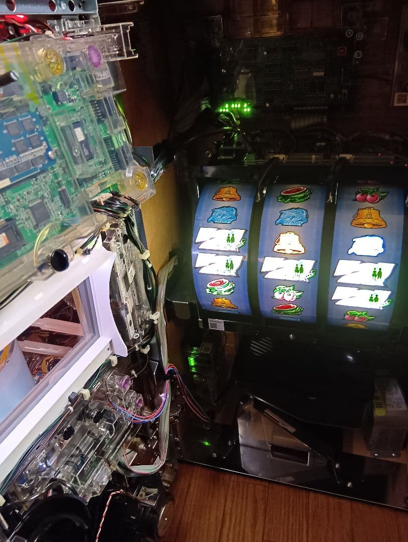 送料無料！エウレカセブン2実機不要機付き