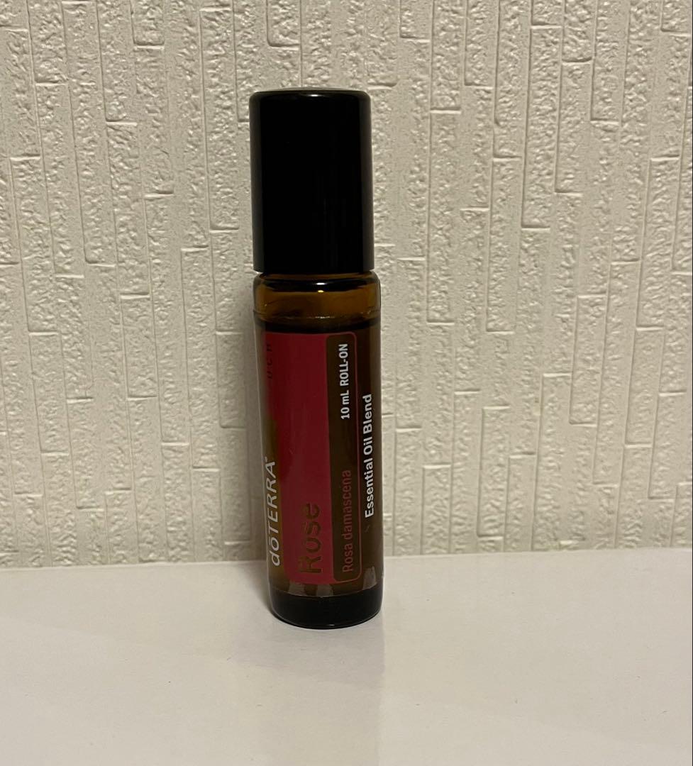 dōTERRA エッセンシャルオイル ローズタッチ 10ml
