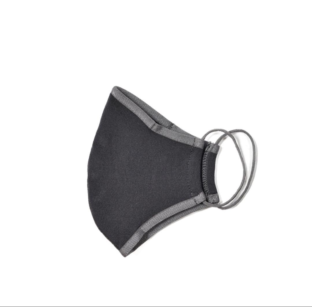 トムフォードTOM FORDマスク Sサイズ新品未使用 巾着付き カラーブラック