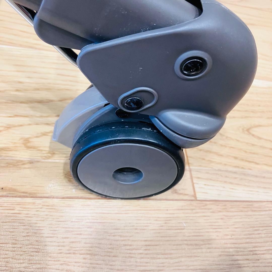 コンビ　ネムリラ　オートスイング