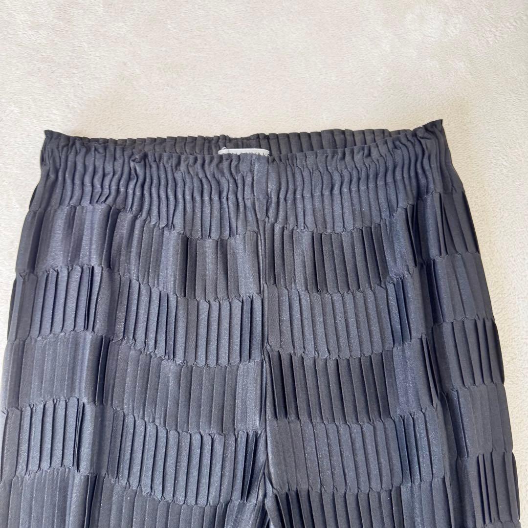 極美品✨ISSEY MIYAKE 銀タグ　プリーツ　ボトムス　ブラック