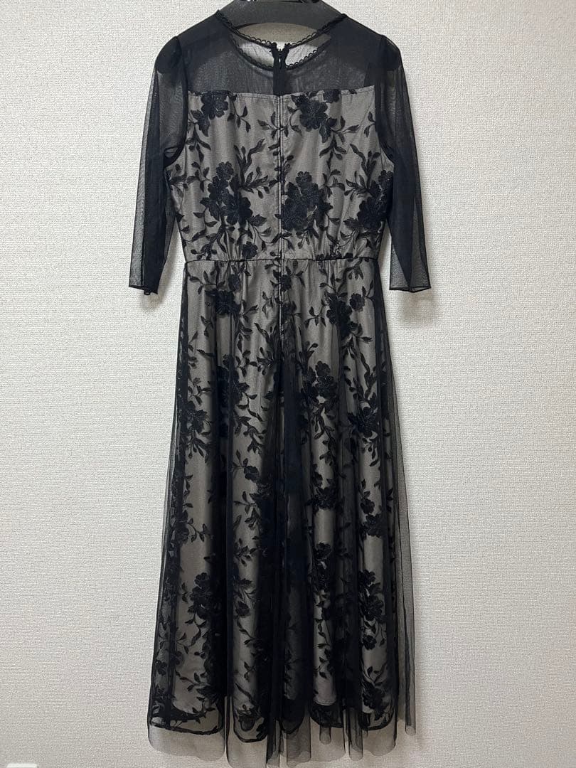 Rire Fete チュールレイヤードフラワー刺繍ドレス　ブラック　9号　結婚式