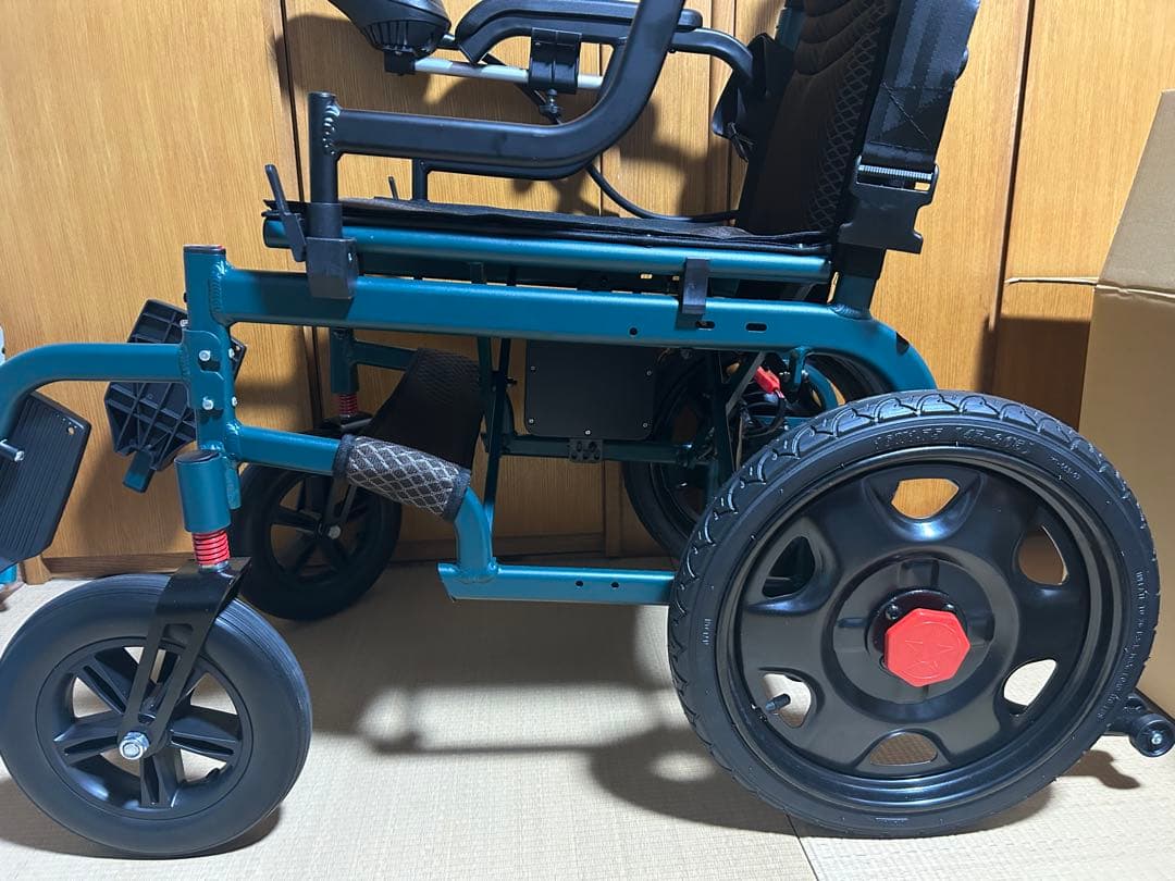 自走用電動車椅子 PSE認証済み 折りたたみ可能　介護兼用