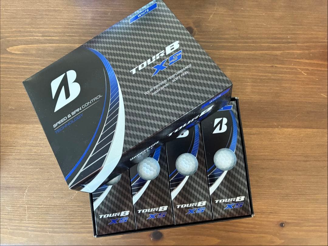 ブリヂストン ゴルフボール ツアーB XS【2ダース】TOUR B XS
