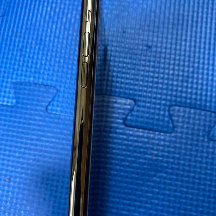 iPhone11Pro256GBミッドナイトグリーン