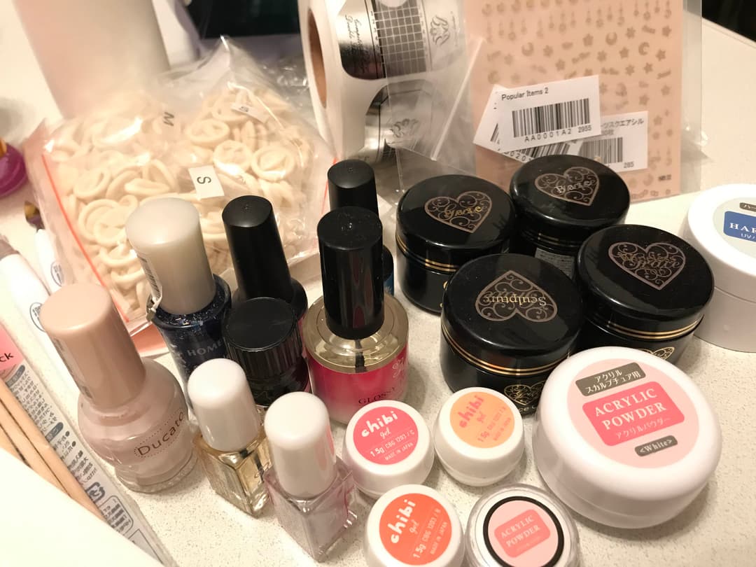 【美品】長さ出しできる☆お買い得ネイルセット