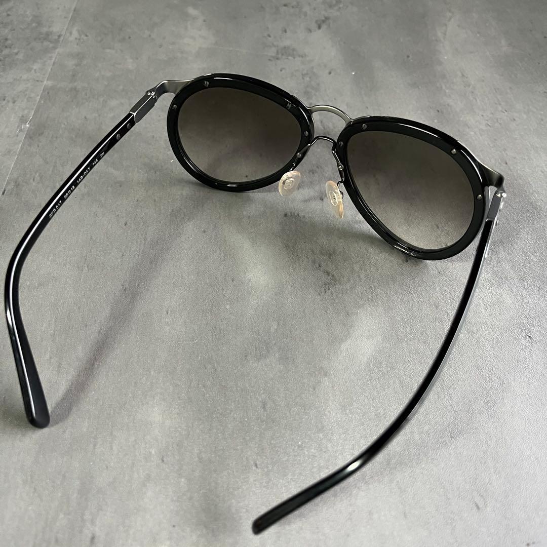 PRADA（プラダ）サングラス OPR 01TS 黒　ブラック