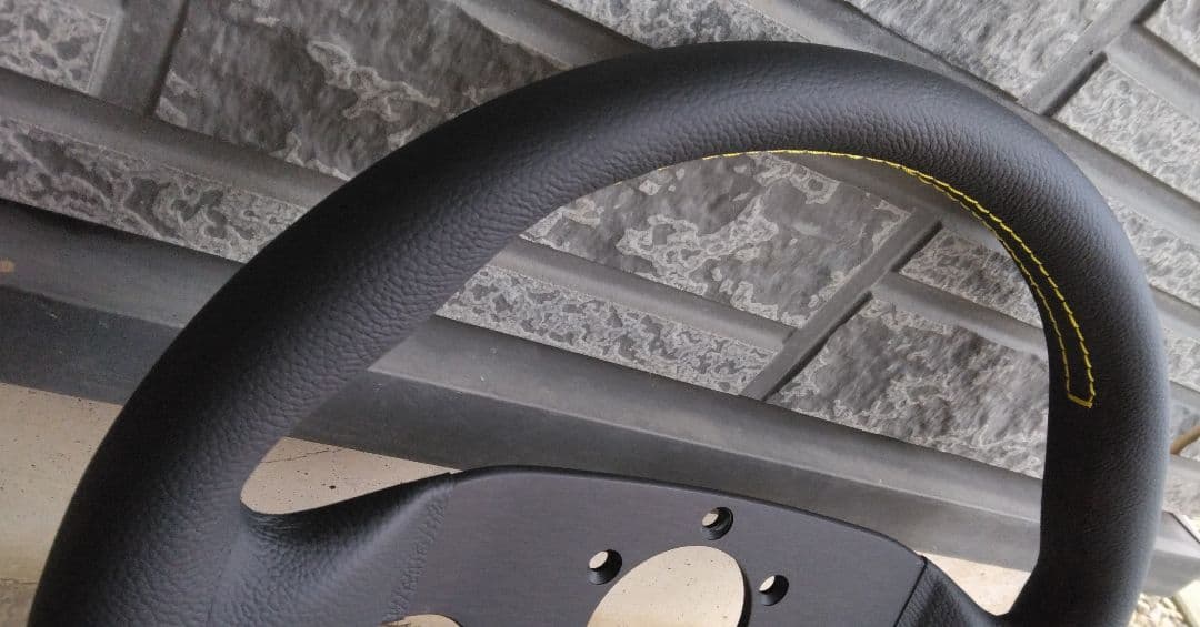 J*様 momo ベローチェ 32パイ ほぼ未使用品