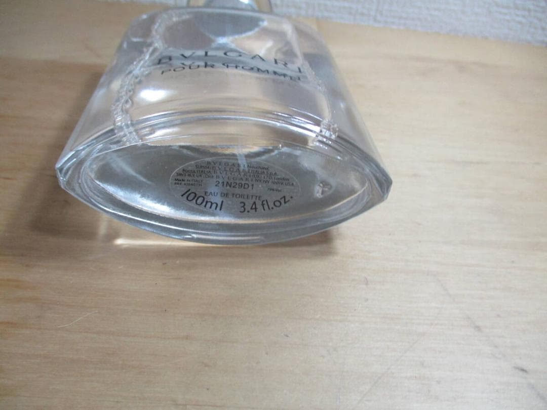 ブルガリ　プールオム　１００ｍｌ　ＥＤＴ　８割