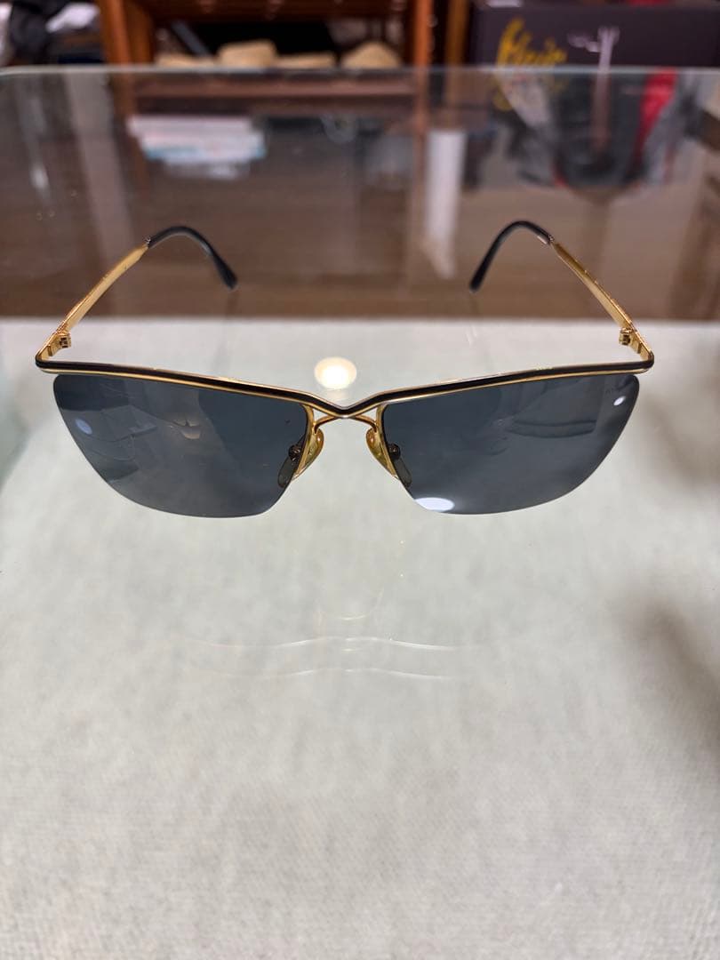 ゴールド/ブラック サングラス ケース付き　POLICE 伊製