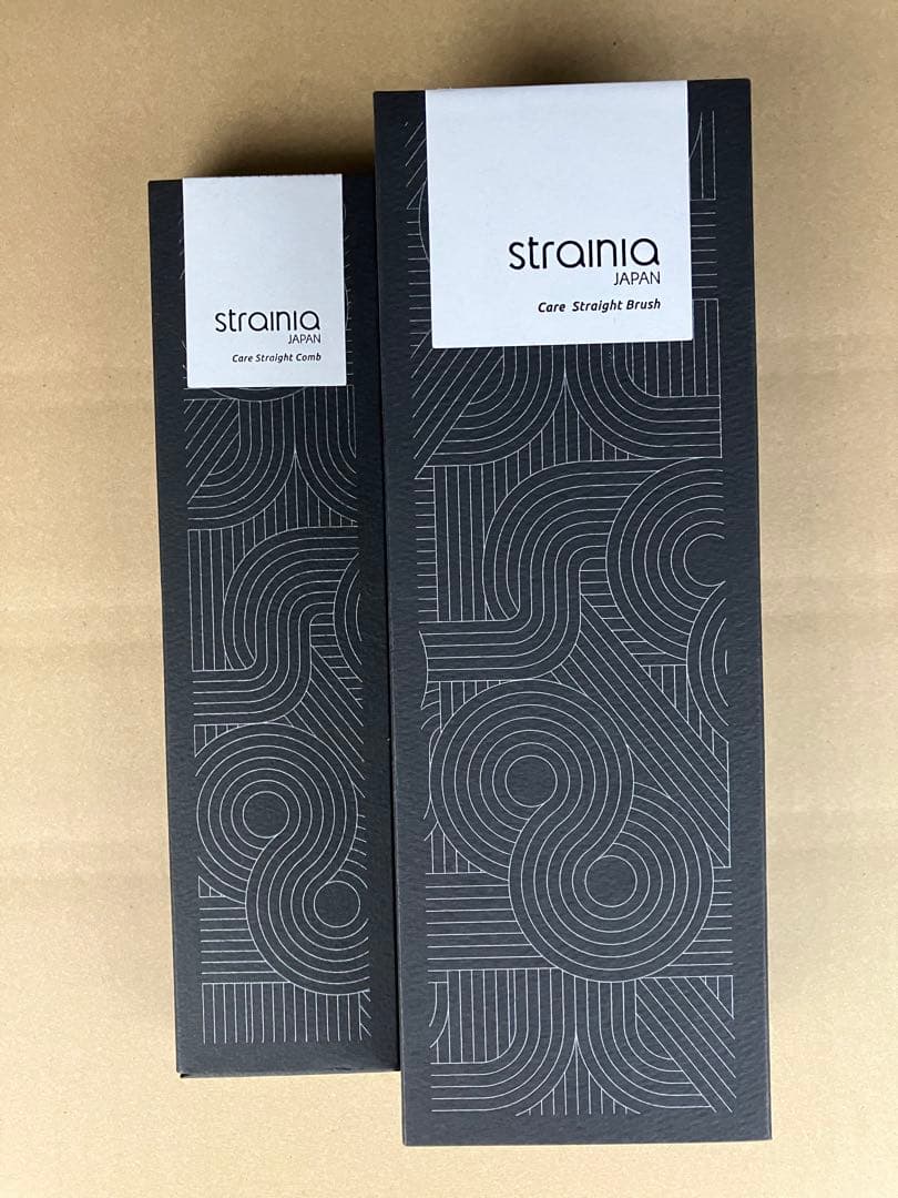 ストレーニア　ケアストレートブラシ&コーム
