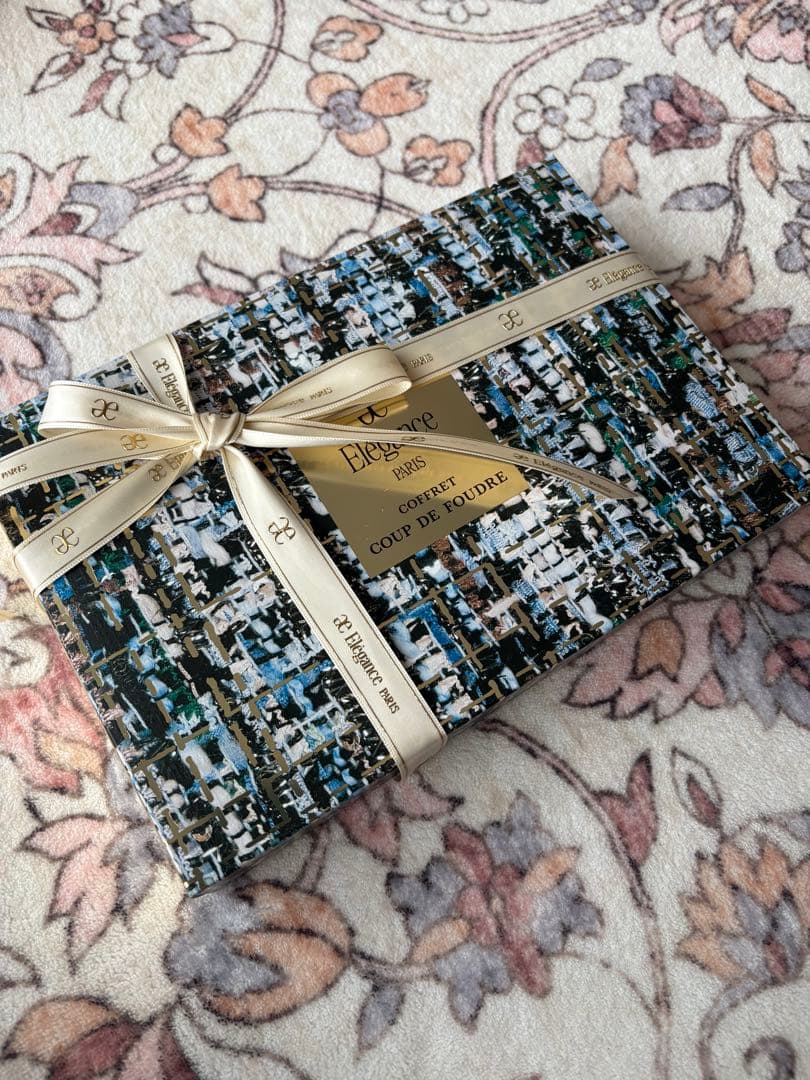 エレガンス コフレドゥポウル 2025年クリスマスコフレ