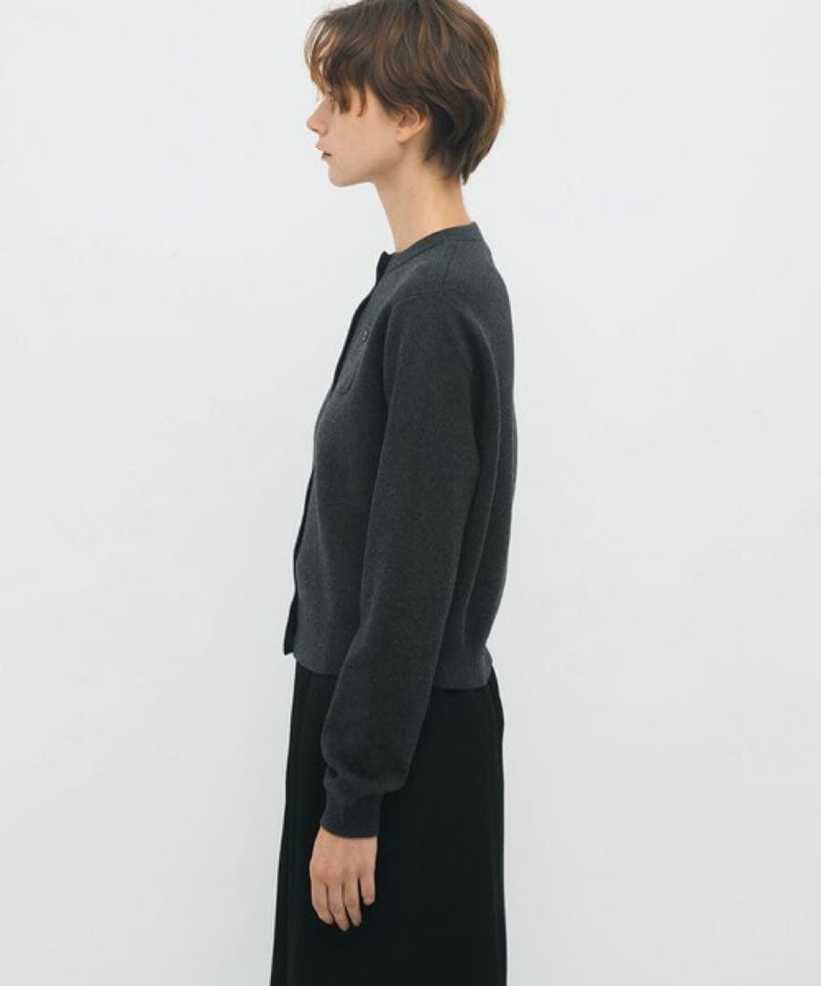 キャバン　コットンカシミヤ クルーネックカーディガン