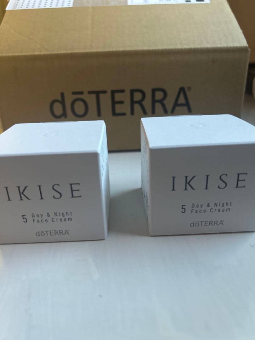 IKISE 5 Day & Night Face Cream 2個セット