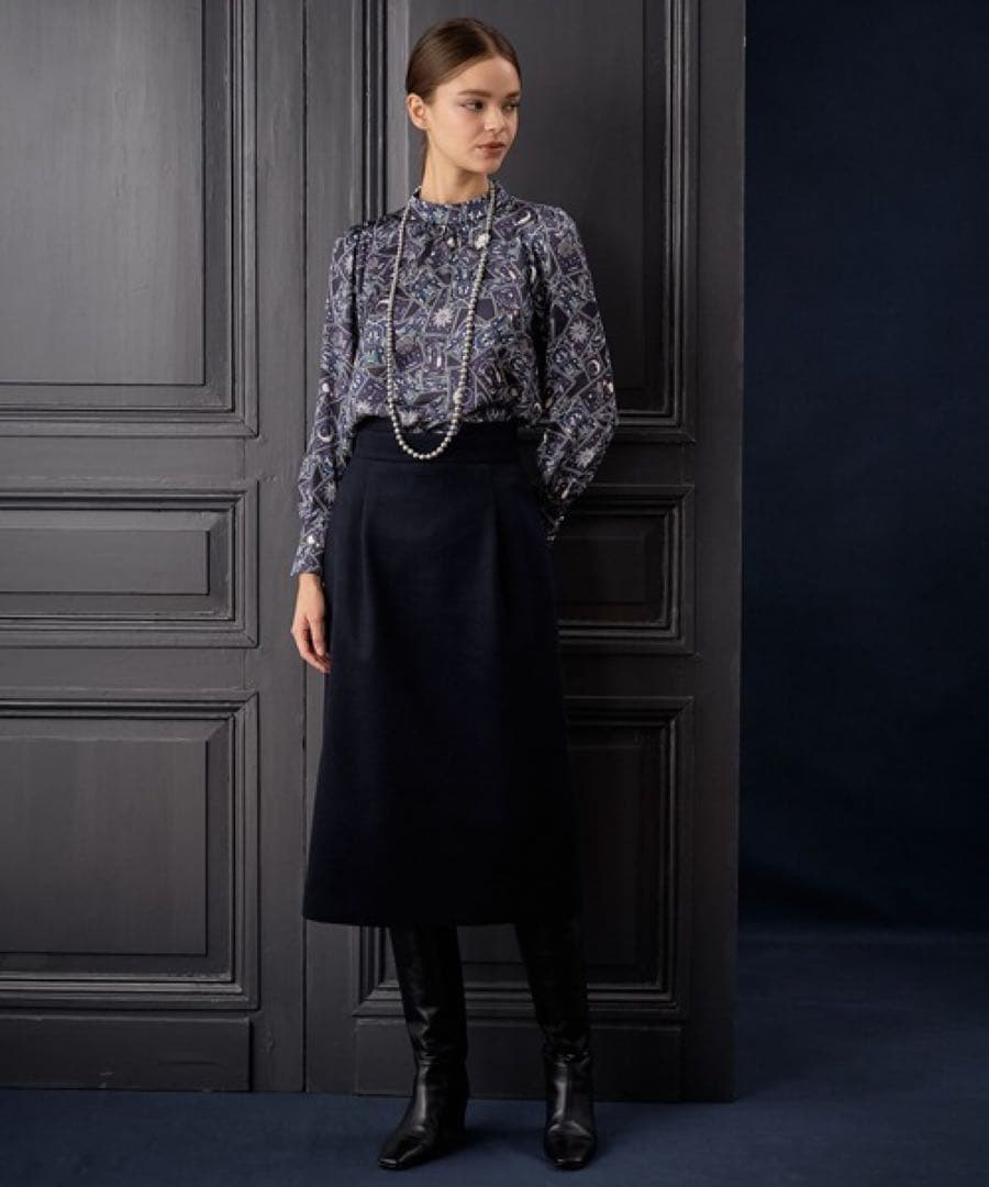 【1331】新品　アナイ　タロットプリントスタンド ブラウス　濃紺　38