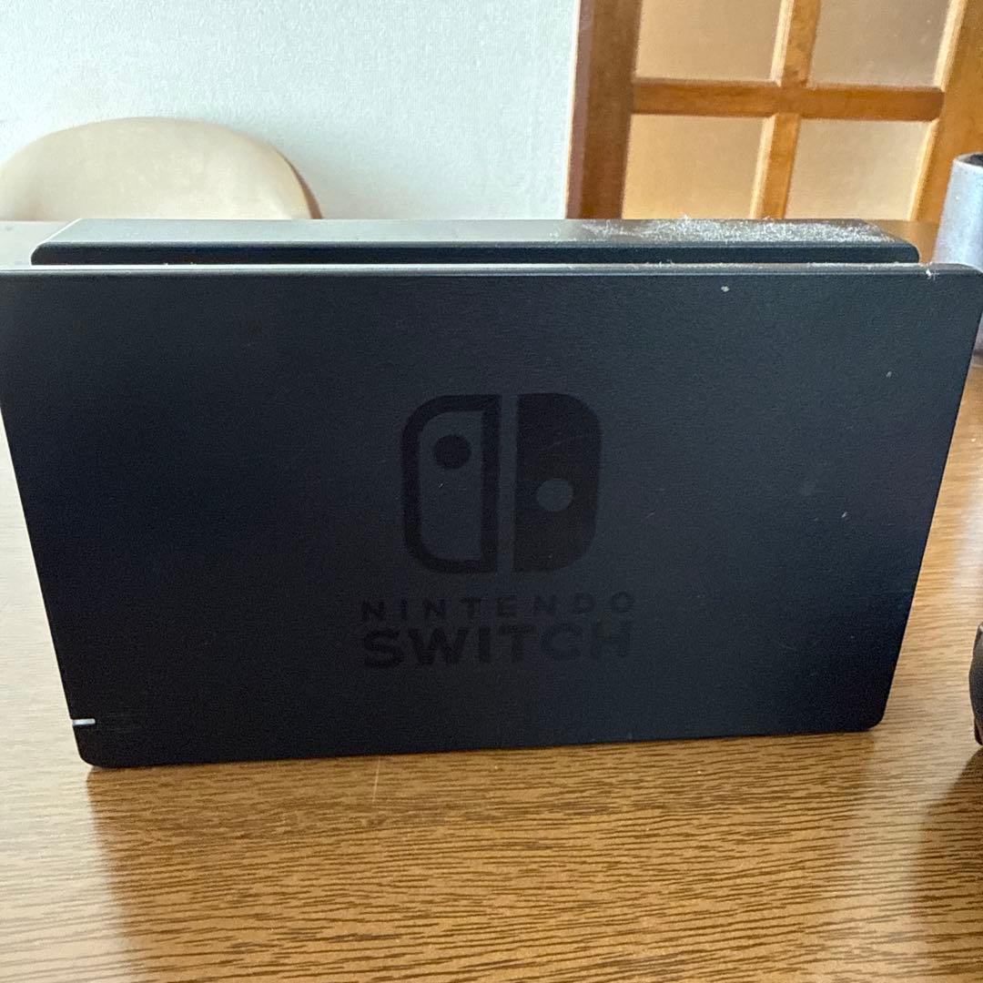 Nintendo Switch 本体 ブラック　コントローラー