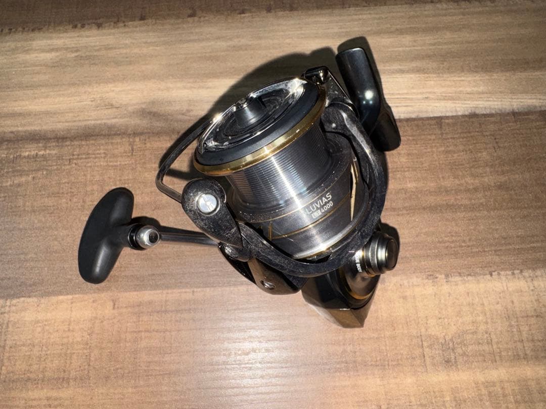 カ*ス様 Daiwa 20LUVIAS LT 4000-CXH スピニングリール