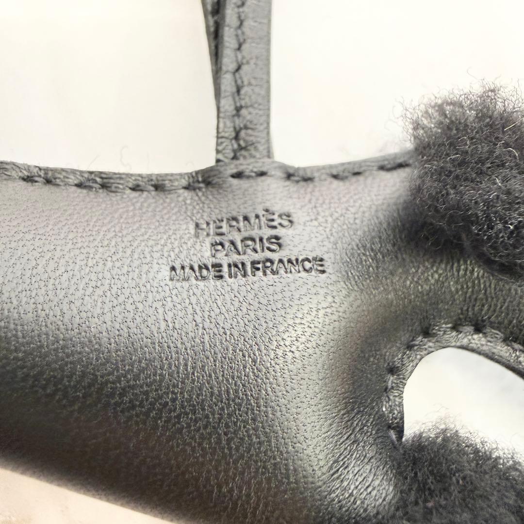 【新品未使用】エルメス バディ チャーム ブラック 黒 ムートン W刻印