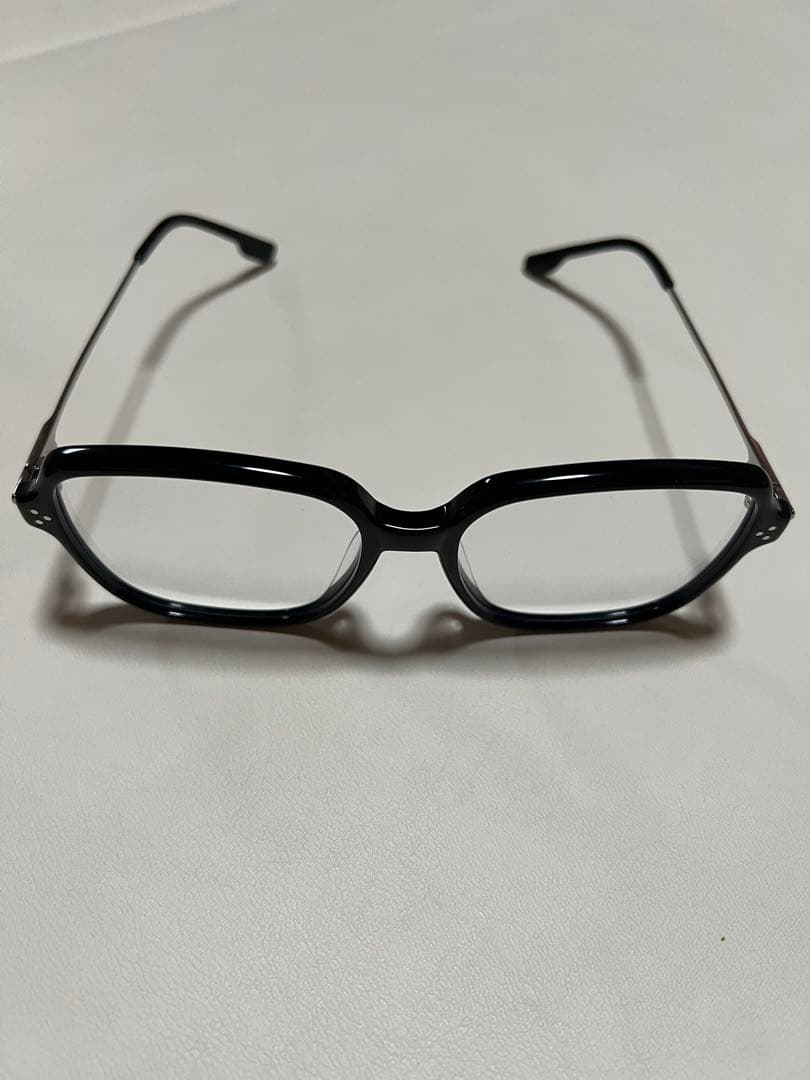 ハイジGENTLE MONSTER Mua 01 サングラス　ジェントル