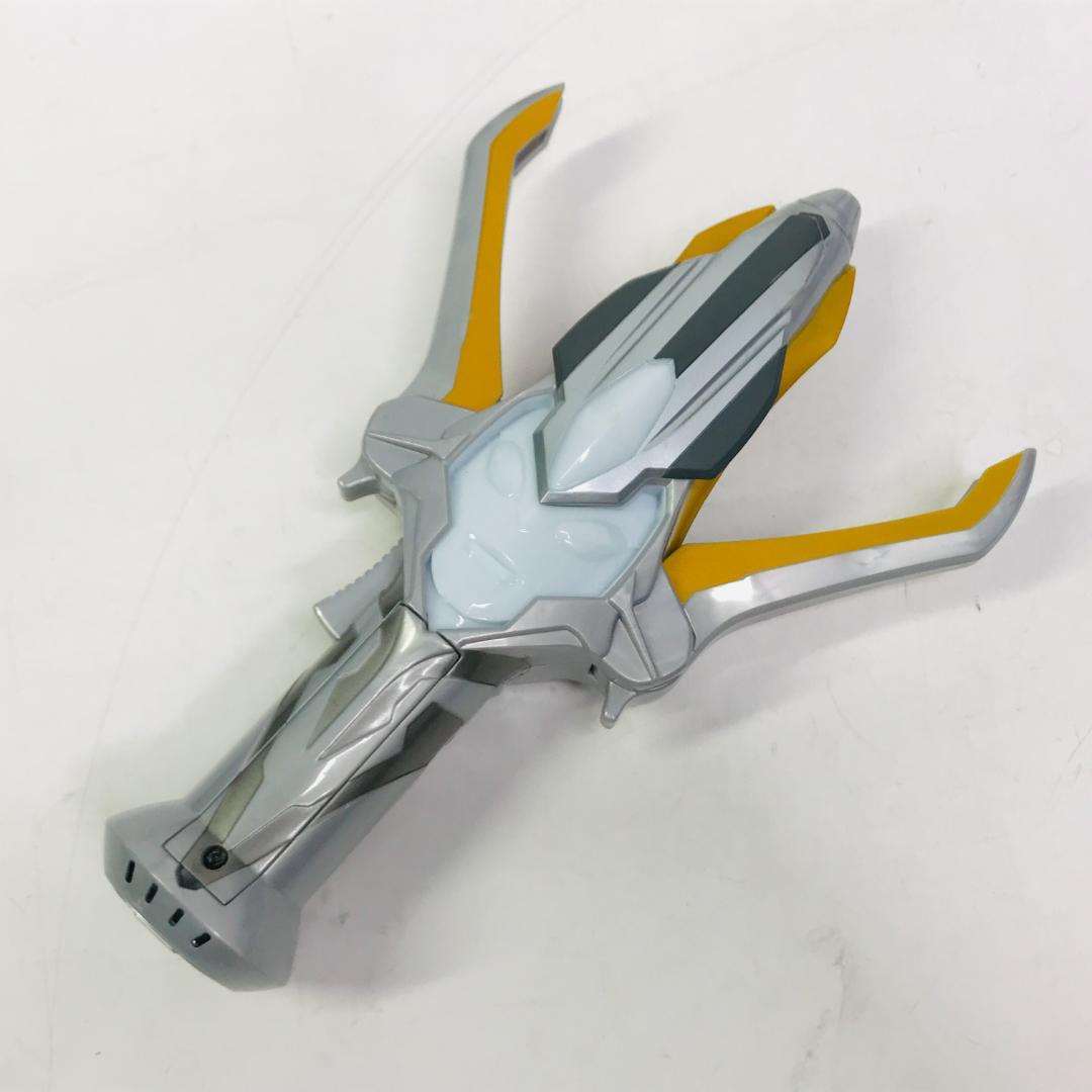 ウルトラマンギンガ　DXギンガスパーク　ウルトラ怪獣500 ライブサイン ソフビ