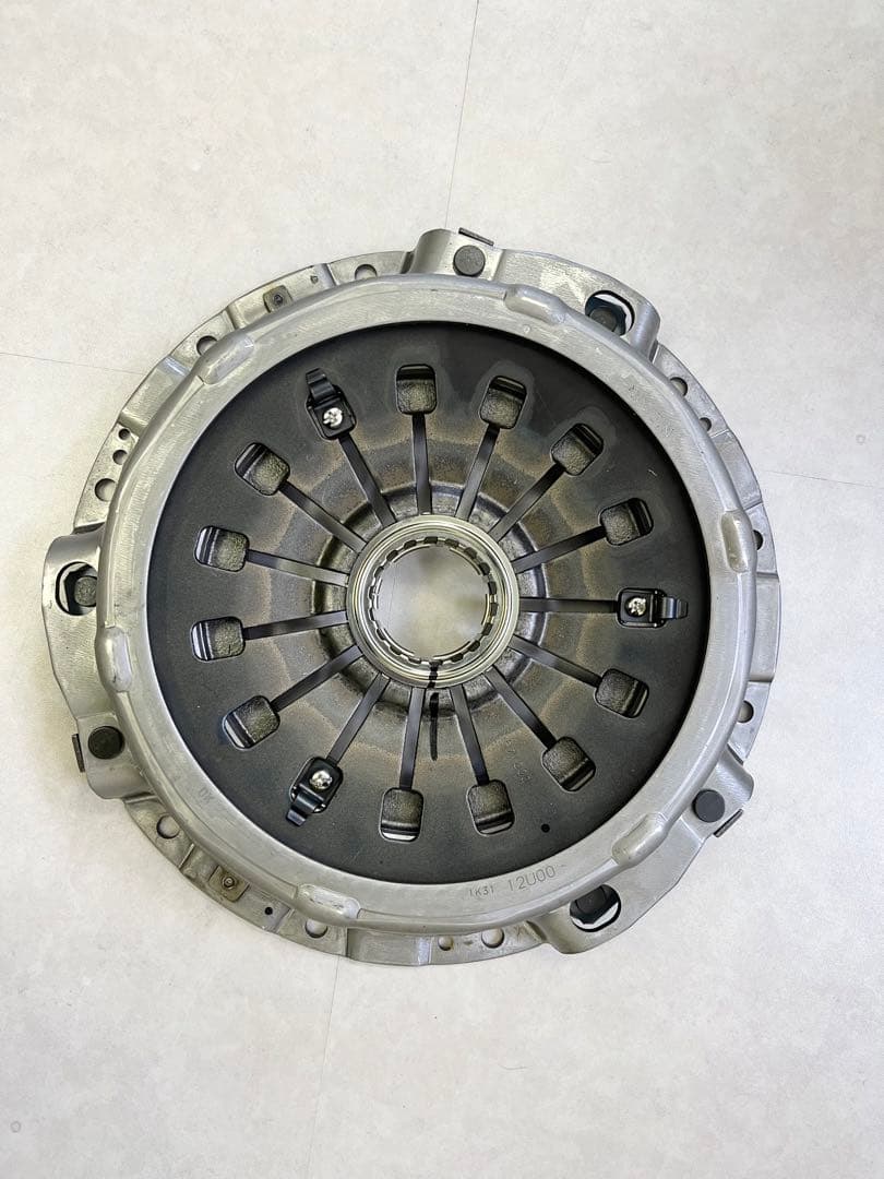 BNR32 スカイラインGTR 純正新品クラッチカバー　30210-12U00