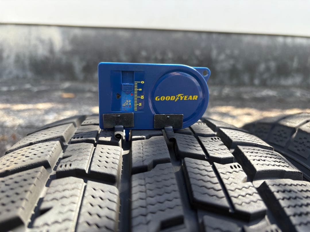 ③ 215/65R16スタッドレス・アルミホイール 1本価格 ヴェルファイアなど