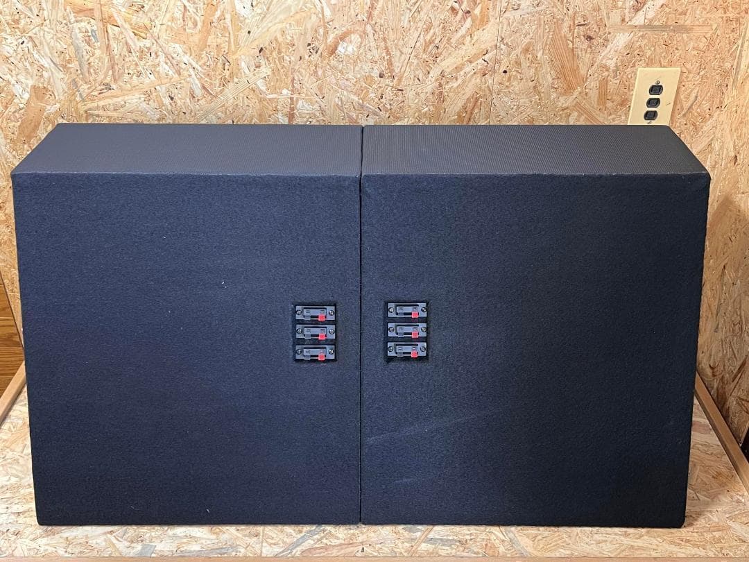 2個セット BOMBER バスレフ 3WAY ボックス　トランクオーディオ