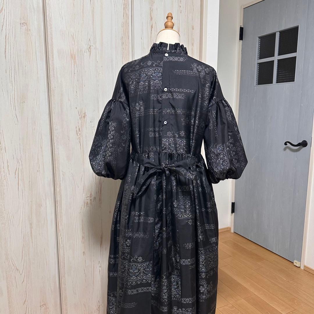 着物リメイク 大島紬(証紙あり)からフリル襟の後ろボタンワンピース(L~LL)