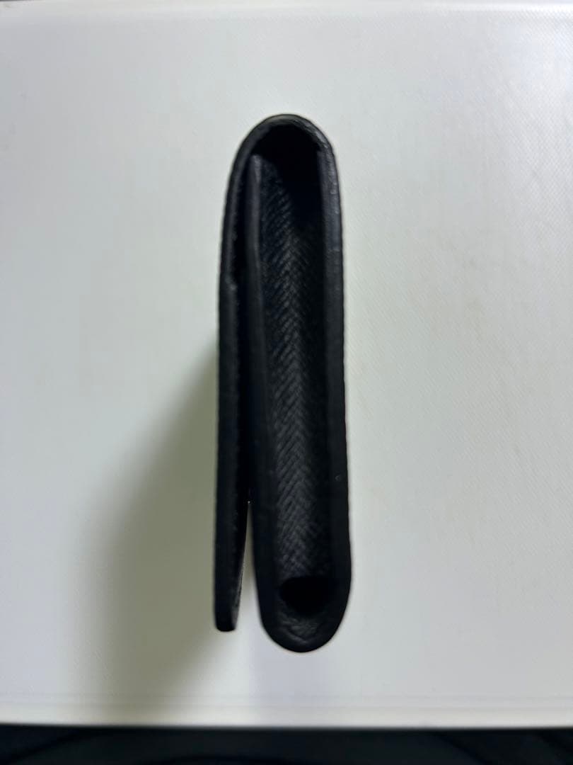 ルイヴィトン　エピ　名刺入れ　カード入れ　ノワールブラック