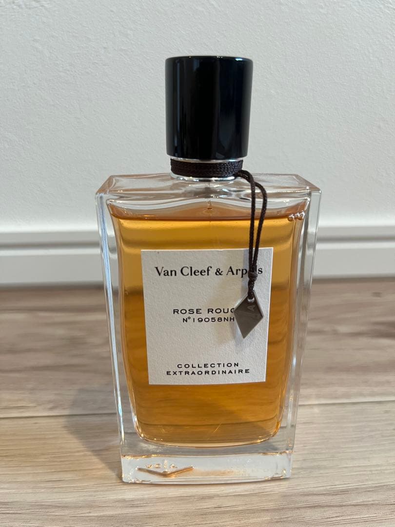 ヴァンクリフアーペル　ローズルージュ