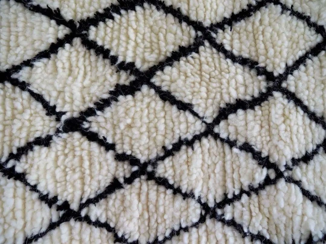 ハンドメイド モロッカンラグ ベニワレン Mサイズ