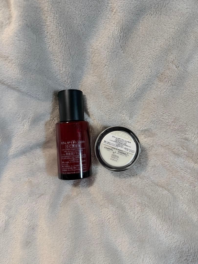 シャネル　美容液&クリームセット