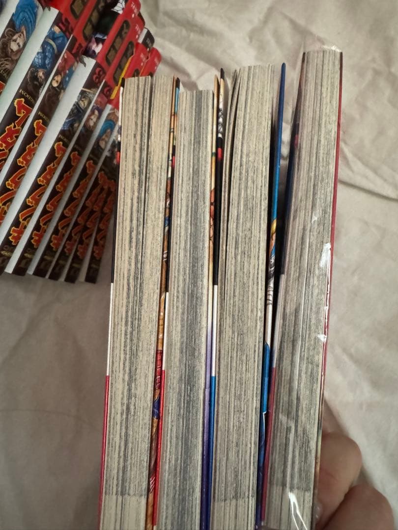 新品　未使用　キングダム　1巻〜72巻 セット　漫画　原泰久　(飛び抜けあり)