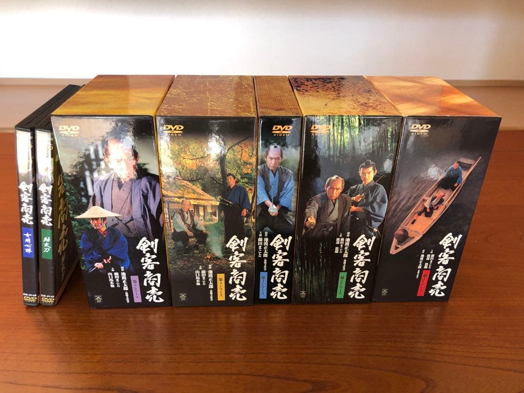 剣客商売 DVD 全16巻 特製ボックス付き+スペシャル版2巻　合計18巻