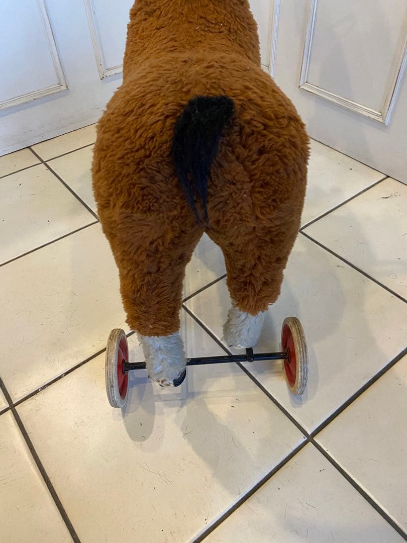 Steiff  Horse on wheels  シュタイフ　ホースオンホイール