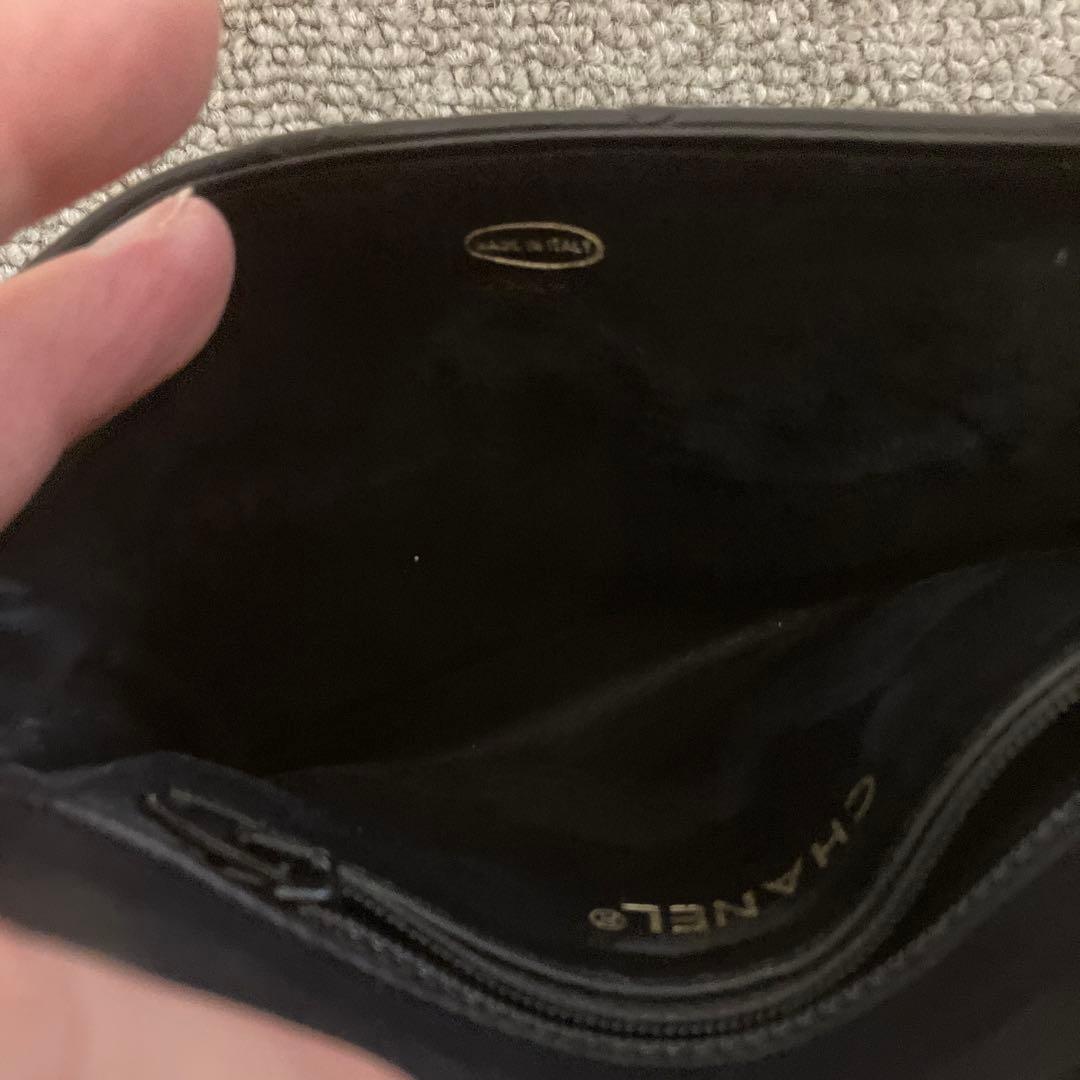 CHANEL ブラック ボディバッグ