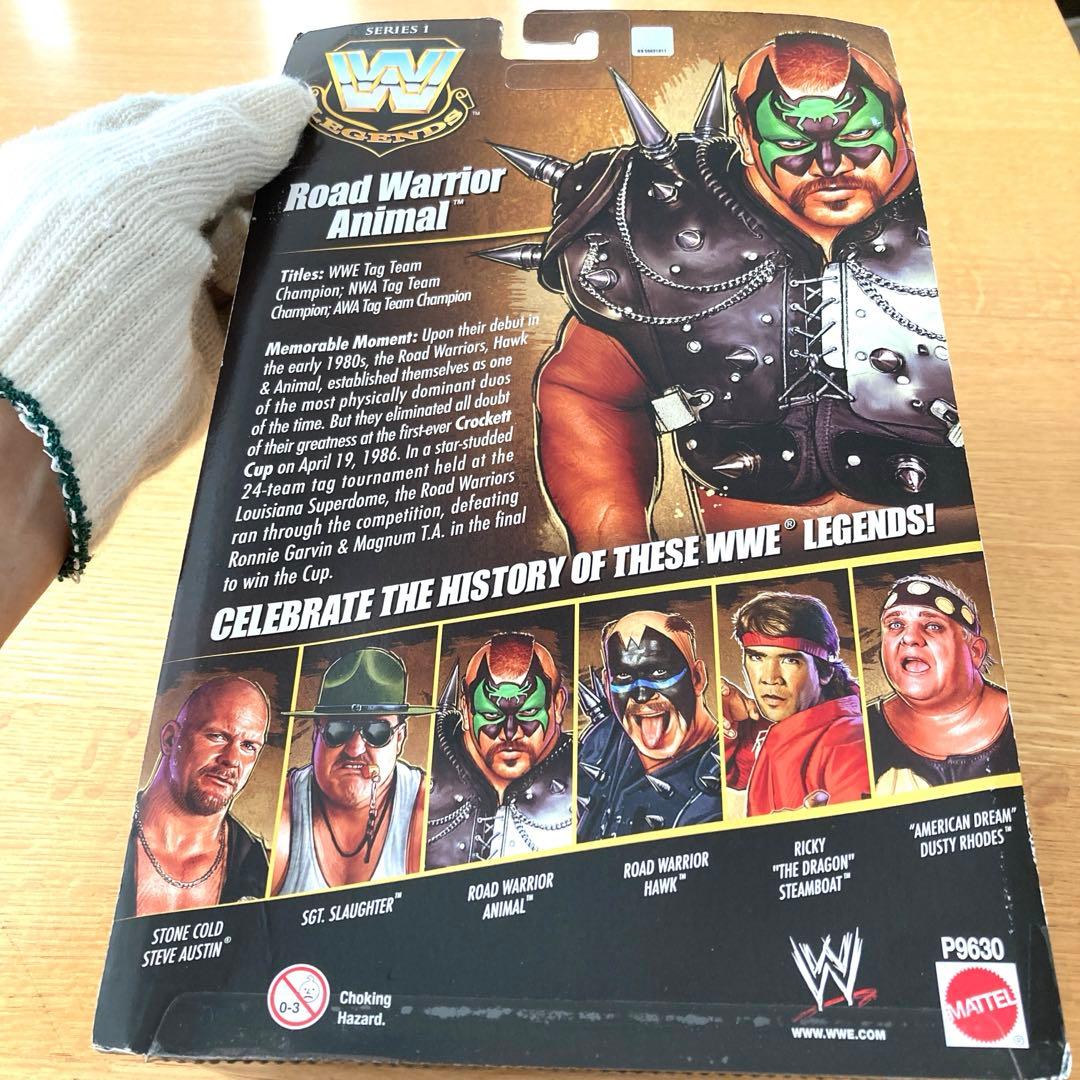 【未開封品】WWEレジェンド　ロードウォリアーズ　アニマル フィギュア