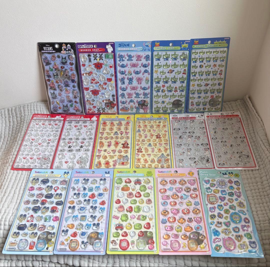 おまとめセットディズニーサンリオたまごっち