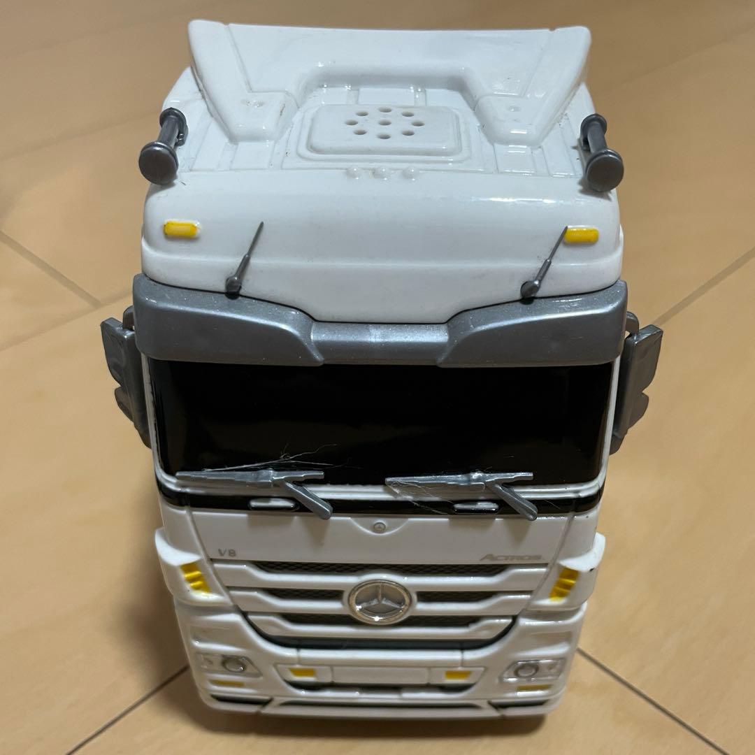 1/32 メルセデス・ベンツ アクトロストレーラー ラジコン