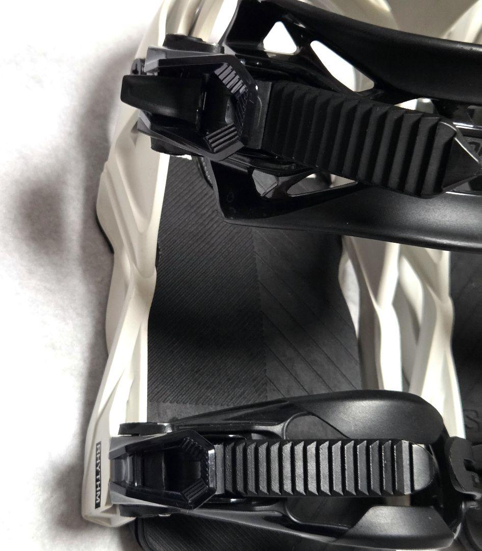 SALOMON RHYTHM ホワイト スノーボード ビンディング Sサイズ